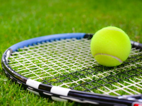 Najlepsze rakiety tenisowe dla początkujących: Co powinieneś wiedzieć przed zakupem
