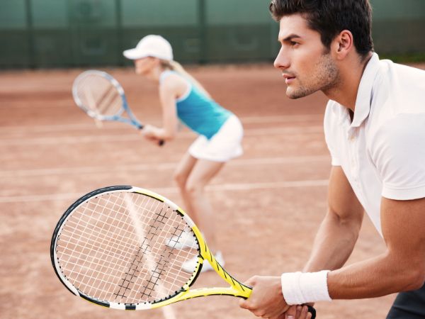 11 porad jak wybrać idealny strój do tenisa