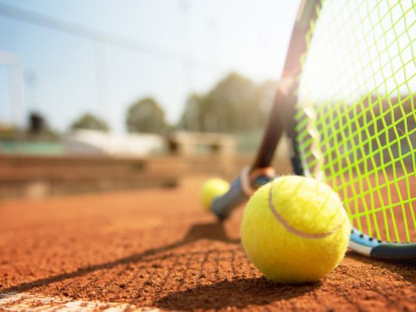 Sześć grzechów głównych tenisa: Jak uniknąć stania się graczem, którego wszyscy nienawidzą