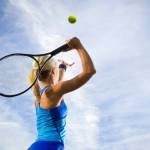 Częste błędy tenisowe popełniane przez początkujących i jak je naprawić